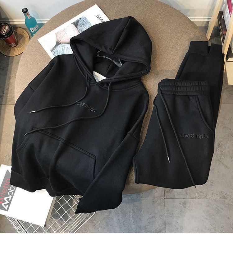 Two-Piece Hoodie Set – Effortless Style and Ultimate Comfort