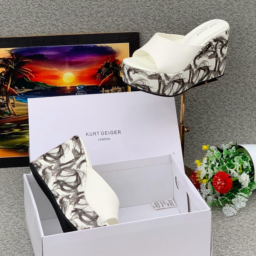 Kurt Geiger Wedge – Elevate Your Style with Sophistication