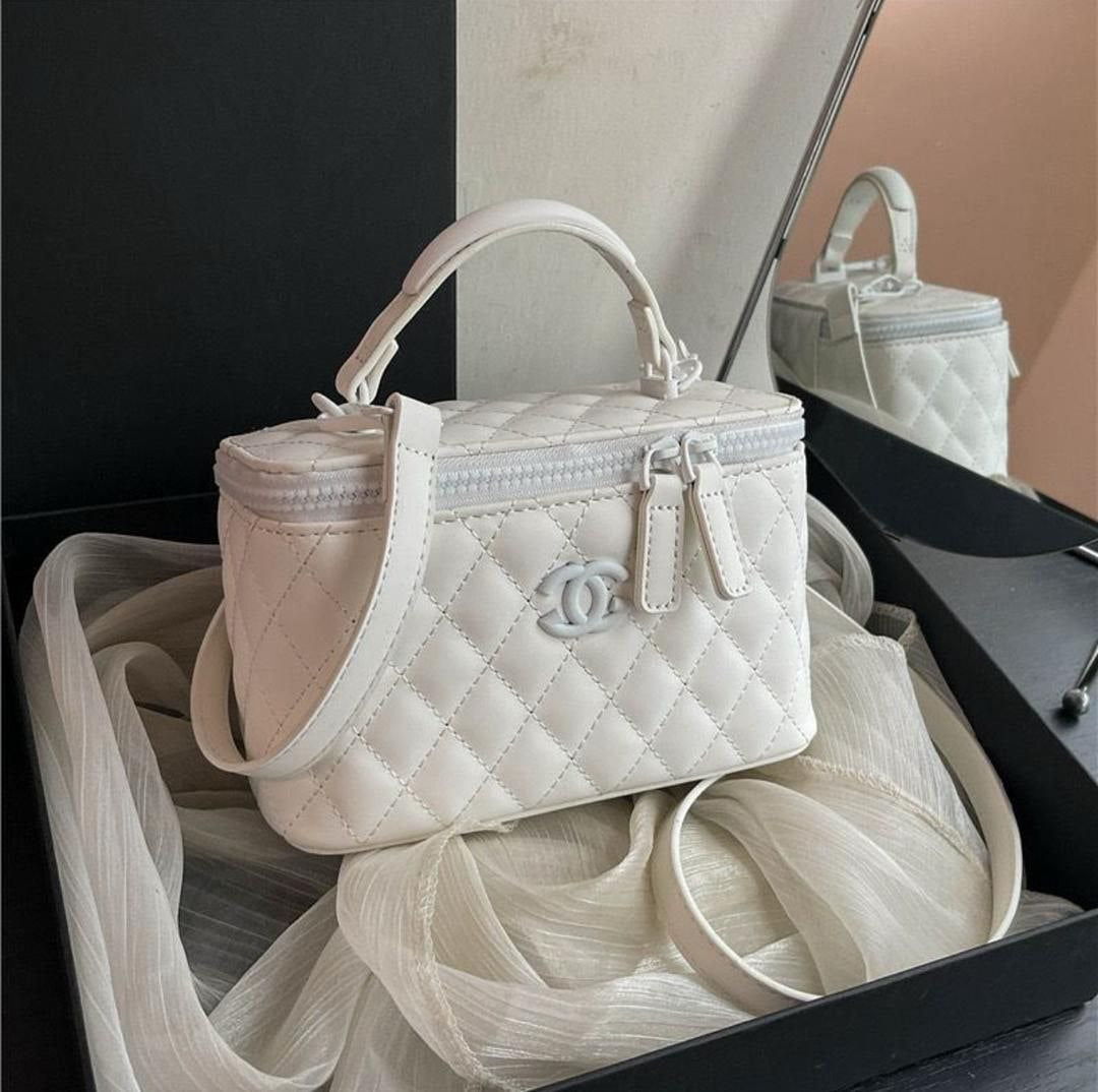 Chanel Box-Shaped Handbag – Structured Luxury, Fully Boxed