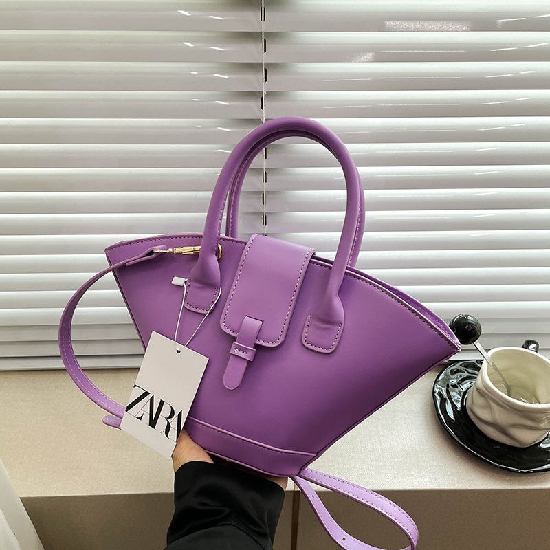Zara Handbag β Effortless Style, Everyday Elegance