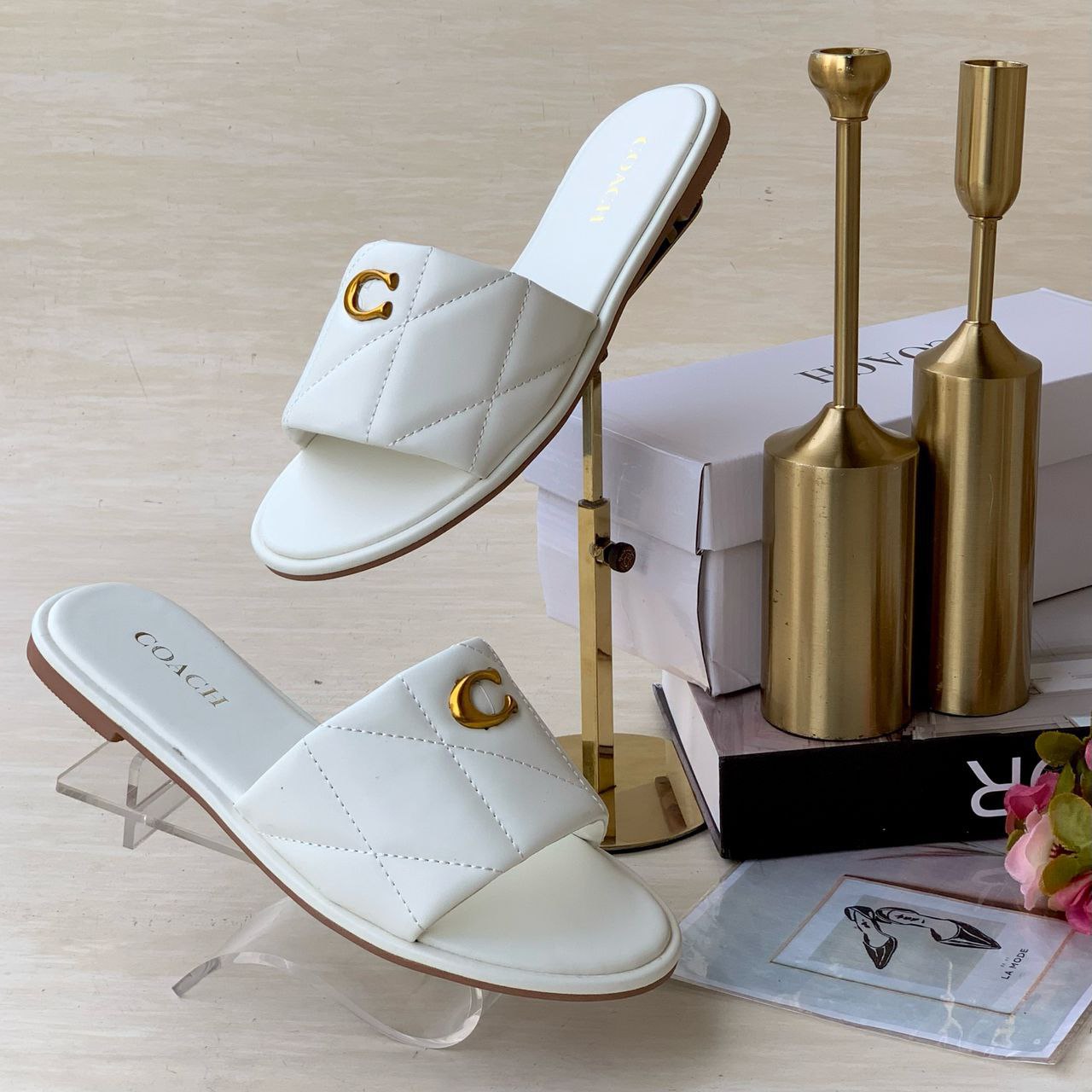 Coach-Inspired Slippers – Cozy Chic with a Touch of Luxury