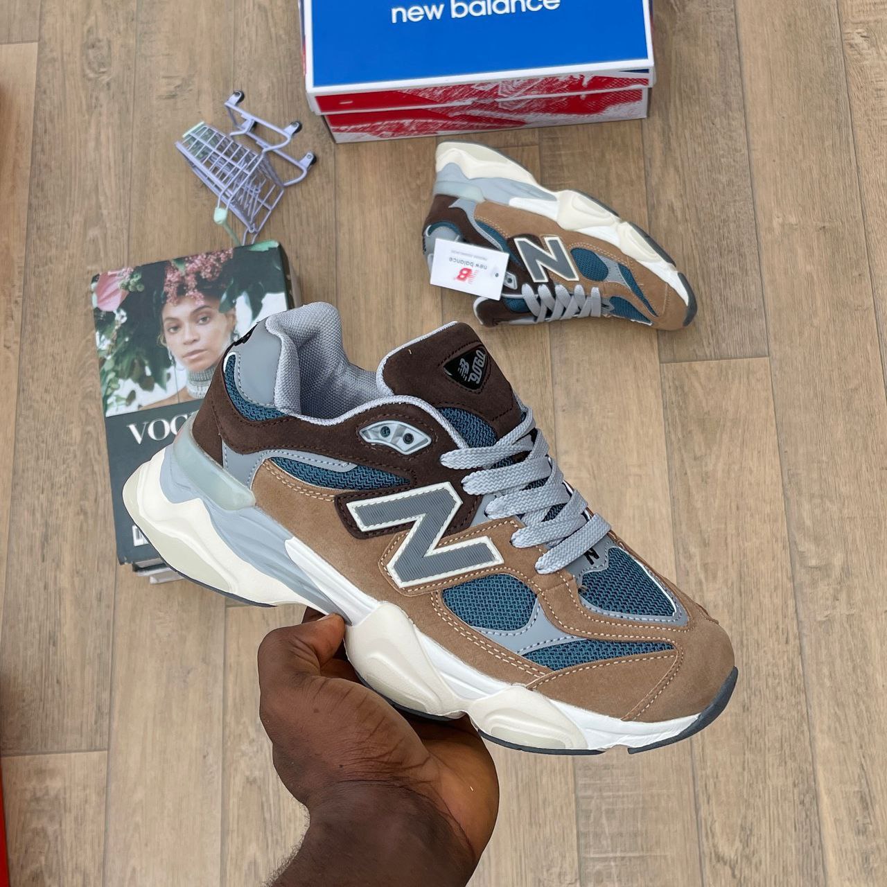 New Balance 9060 Sneakers โ Retro Meets Modern Comfort