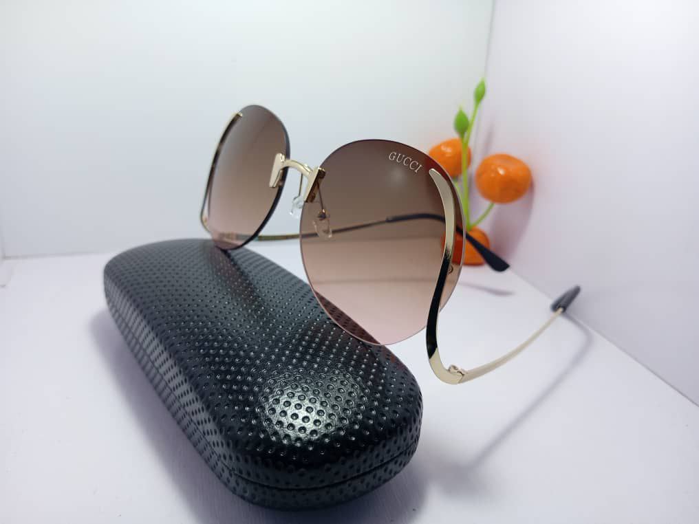 Gucci shades with Box
