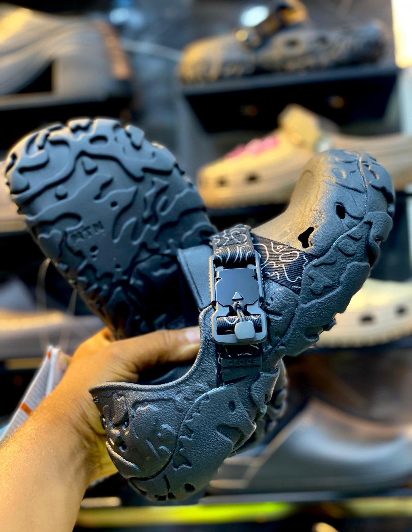 Crocs Atlas Clogs – Ultimate Comfort for Every Terrain