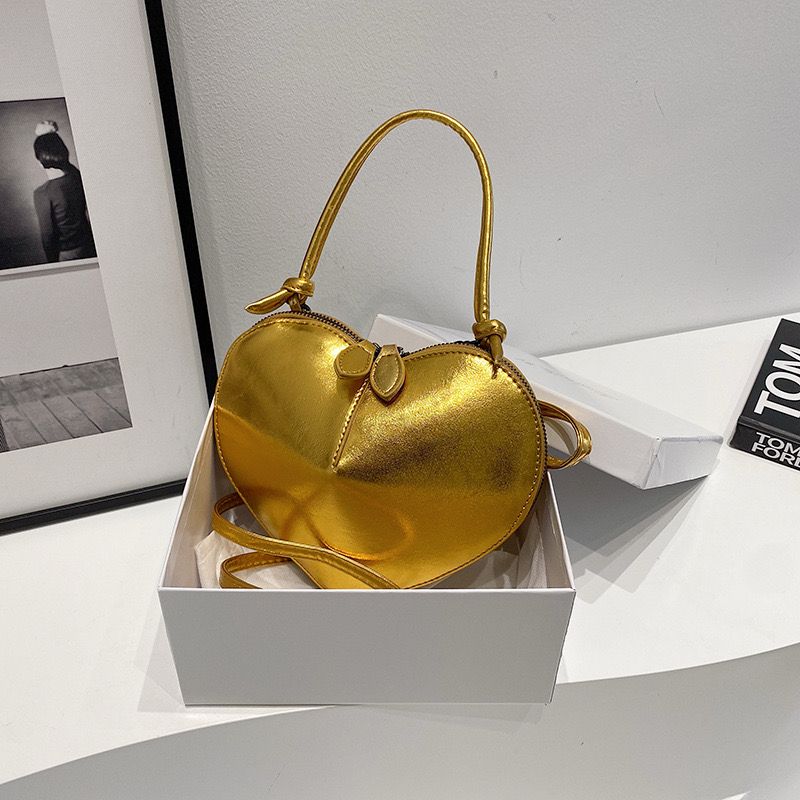 LUX Love Mini Bag – Effortless Elegance in a Compact Design