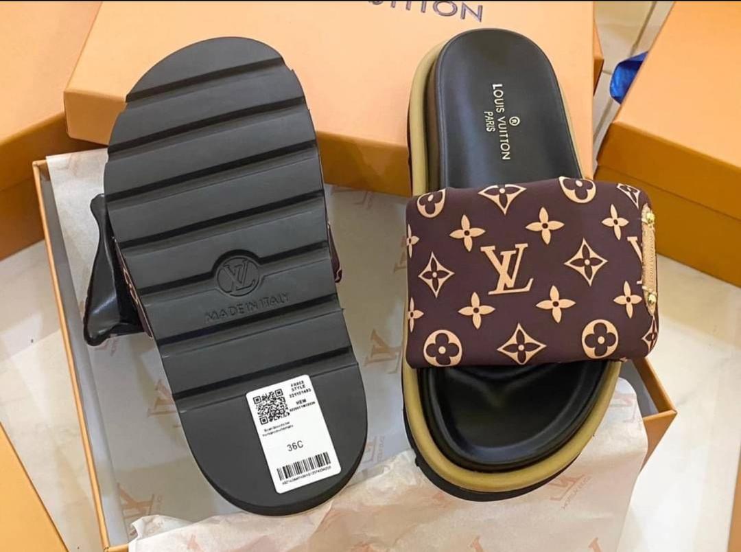 Louis Vuitton Luxury Slides
