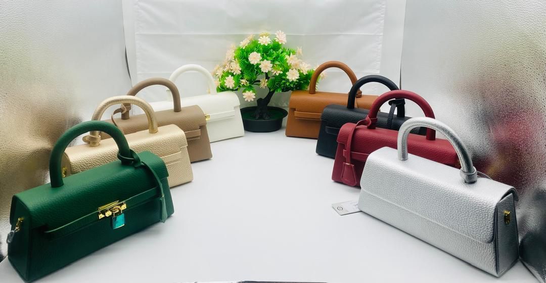 Chic & Affordable Everyday Bag - Style Meets Function