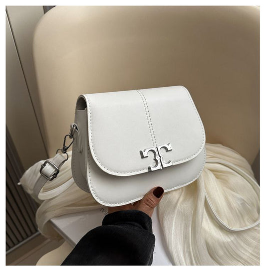 Tory Burch Handbag – Where Iconic Design Meets Everyday Style