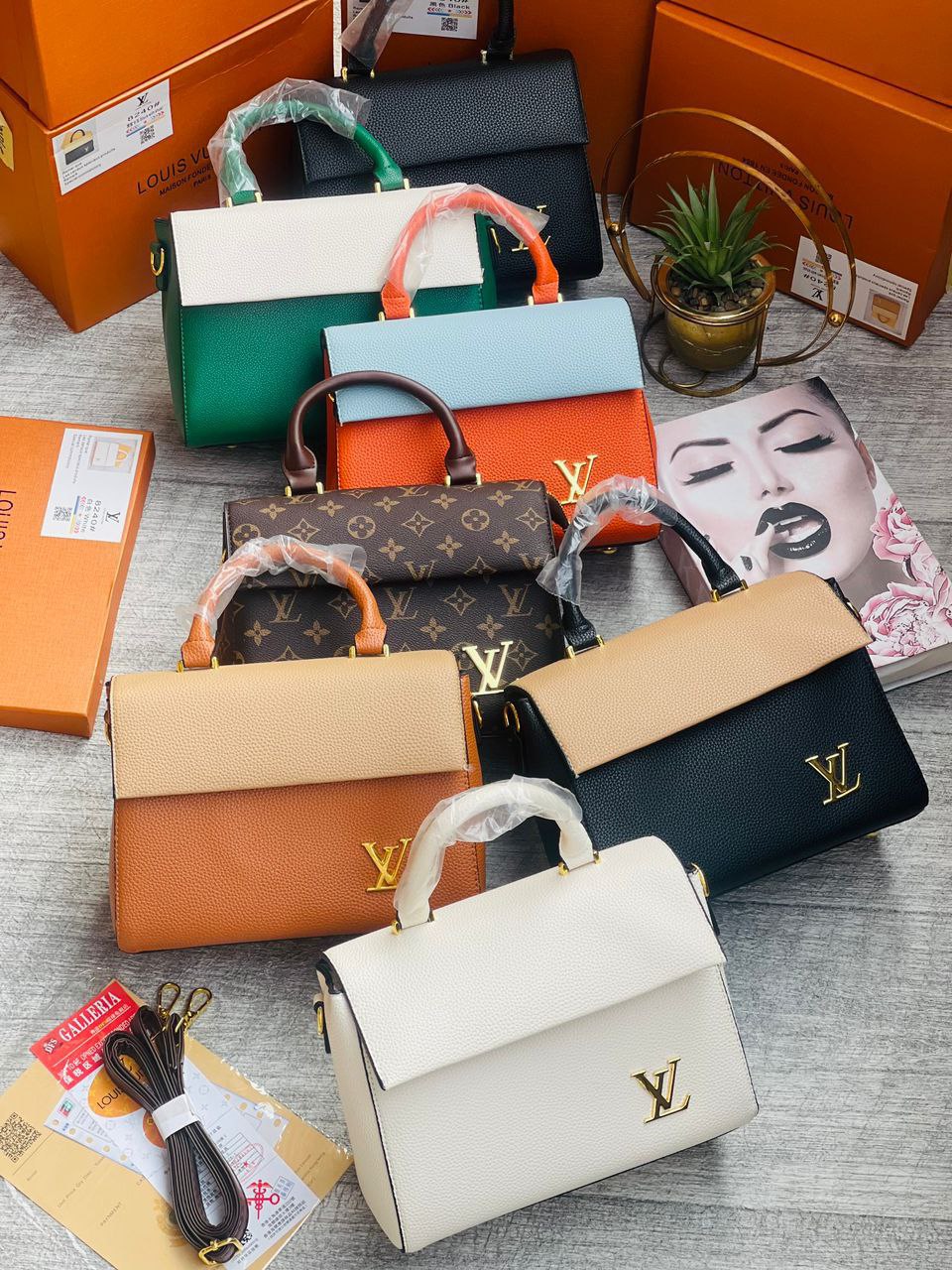 Louis Vuitton Handbag – Iconic Luxury, Timeless Appeal