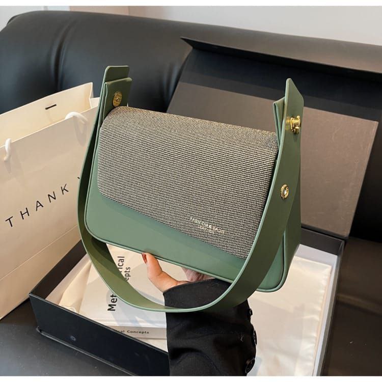 Cute Fashion Crossbody Bag – Style Meets Everyday Convenience