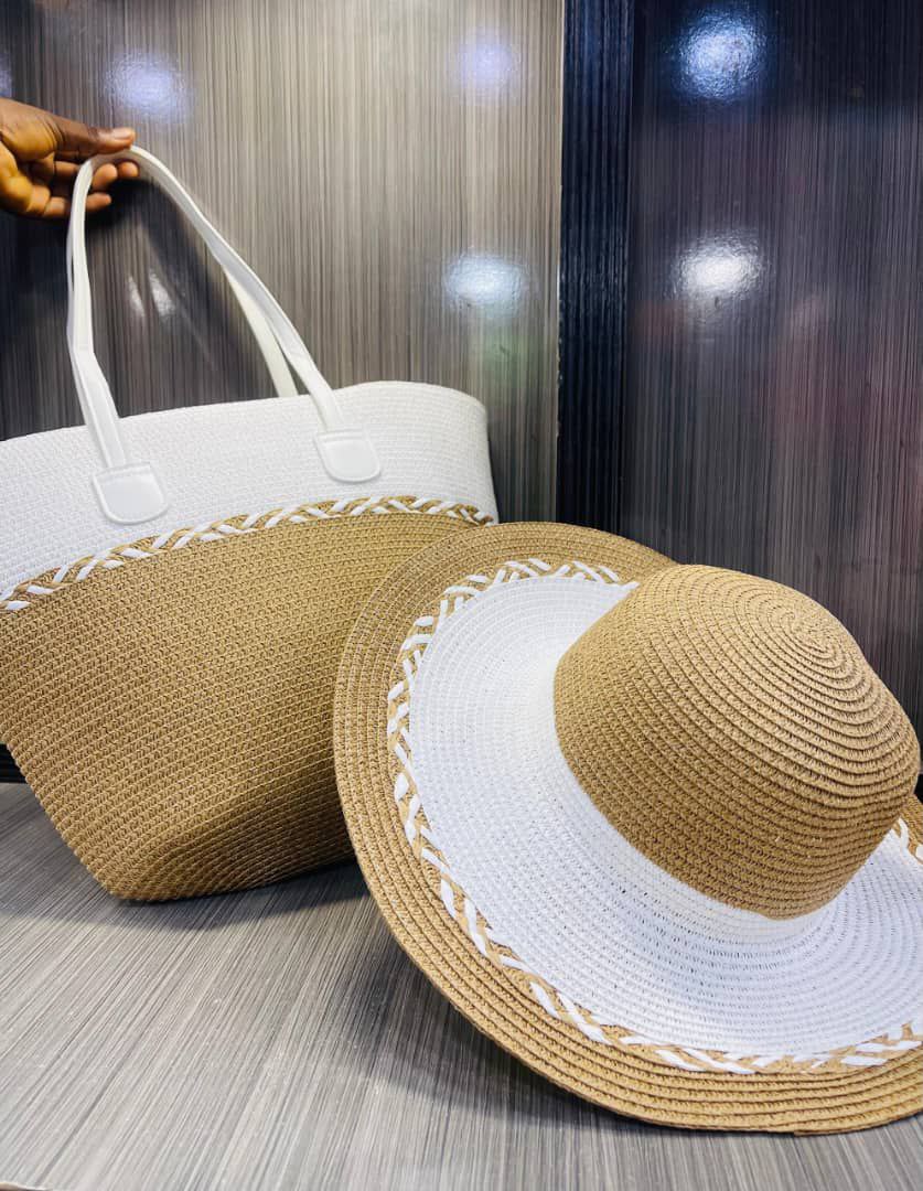 Beach front essentials: sun hats and bag