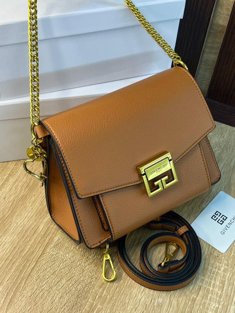 Givenchy Small Bag - Timeless Elegance